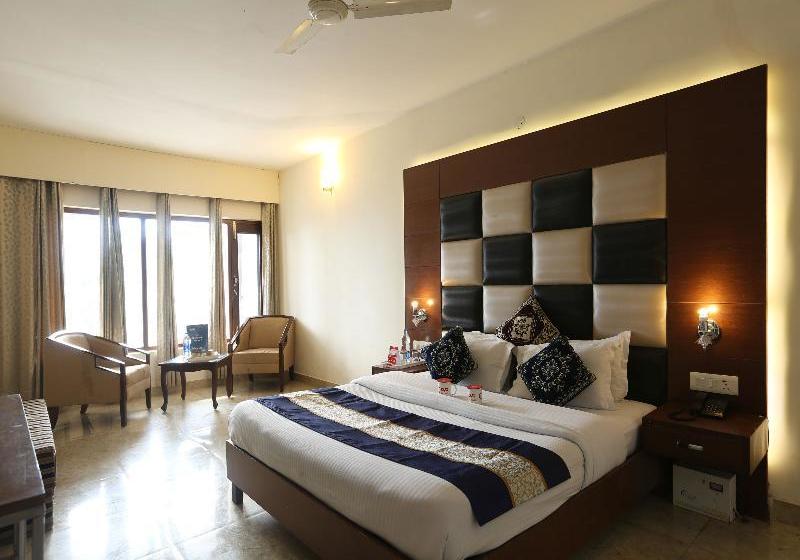 Отель Zurich Resort By Oyo Rooms