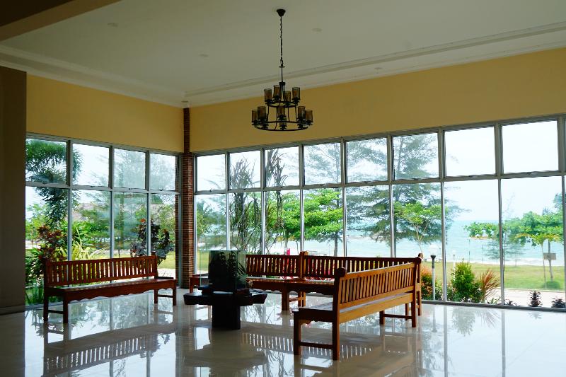 فندق Capital O 399 Kelayang Beach