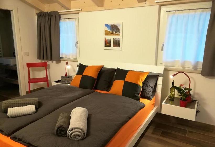 La Costa Bed & Breakfast