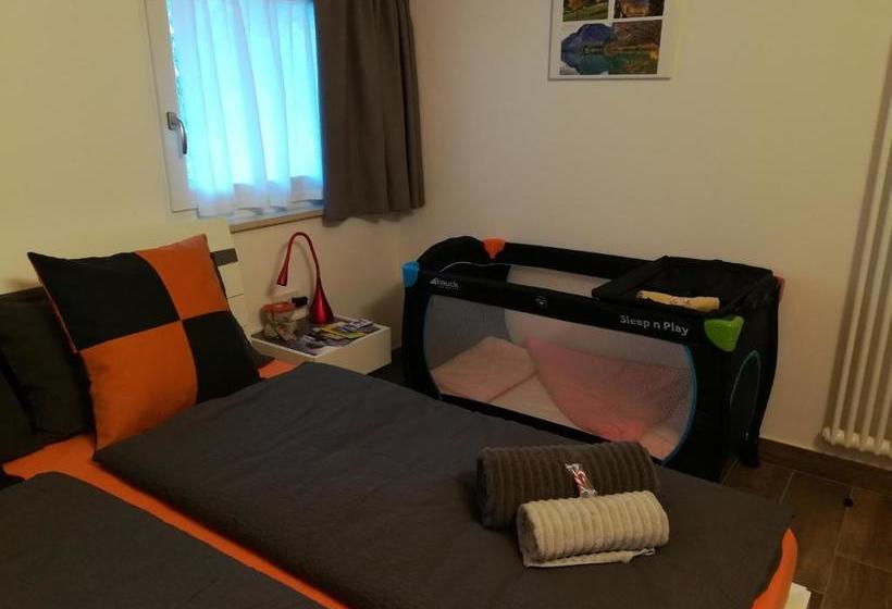 La Costa Bed & Breakfast