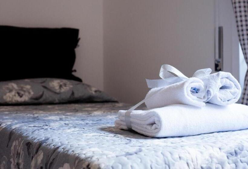 Ostiense District B&b