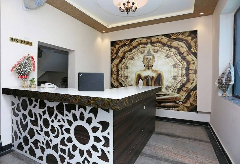 Oyo 23071 Hotel Arman Palace & Banquet