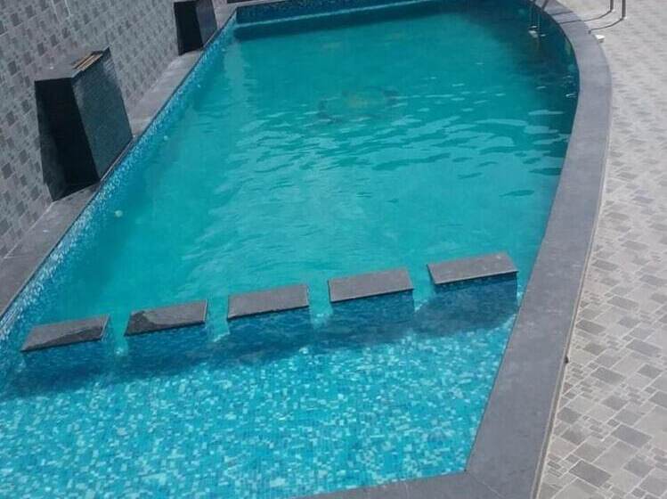 膳宿费 Quiet Home