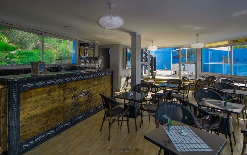 پانسیون Ziryab