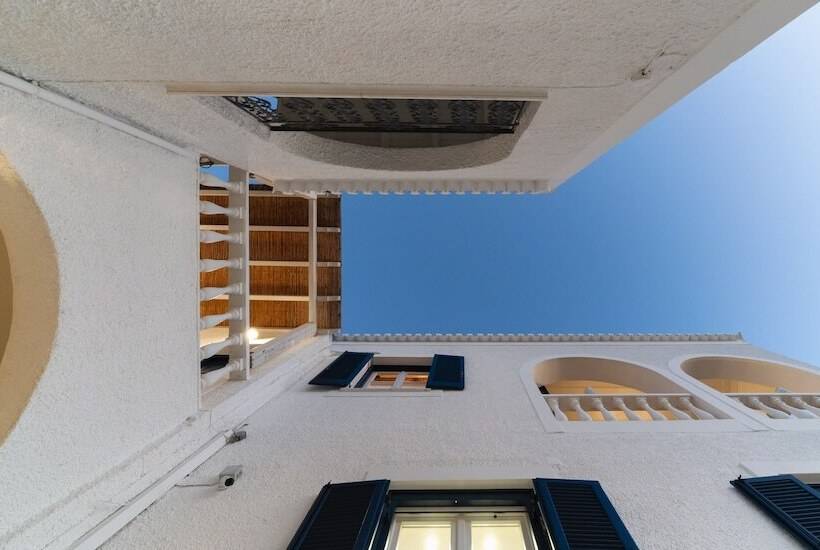 Porto Vecchio Luxury Suites