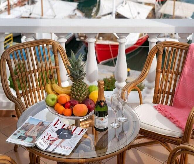 Porto Vecchio Luxury Suites