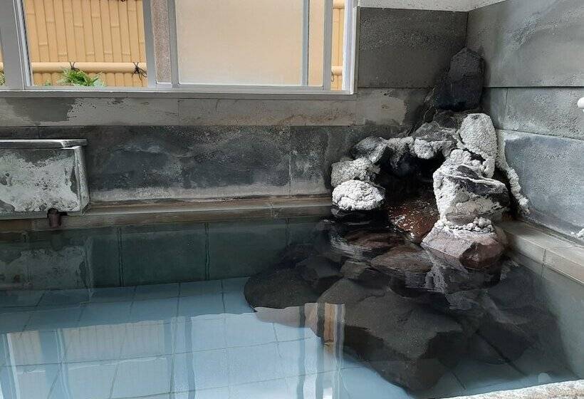 ריוקאן Robatakan