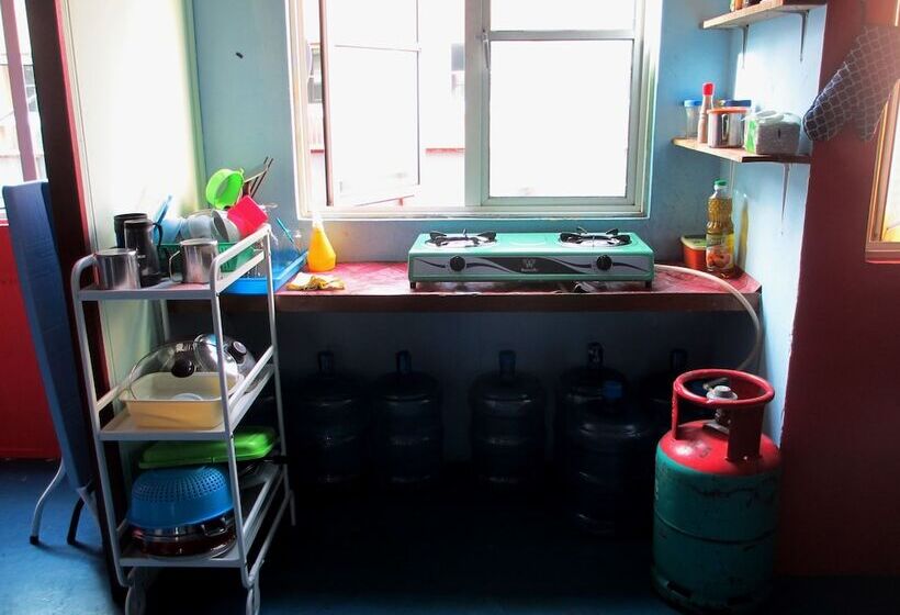 Sandakan Backpackers Hostel