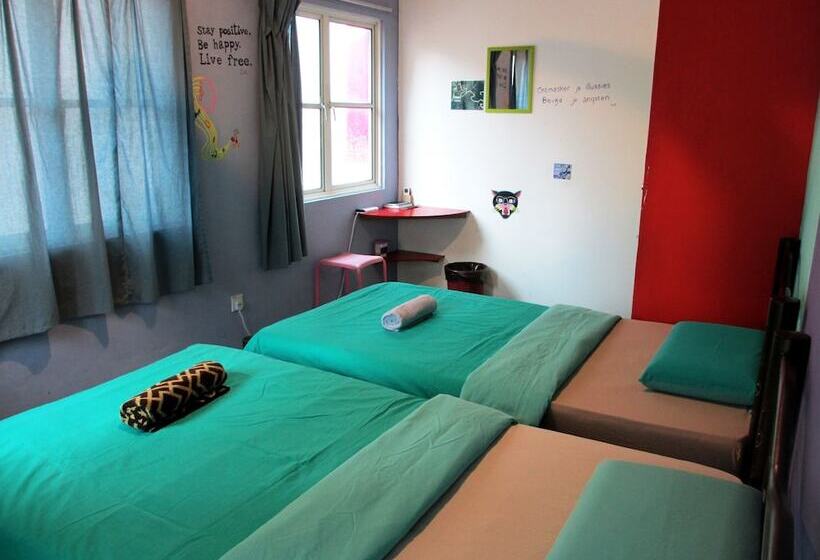 Sandakan Backpackers Hostel