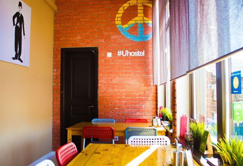 U Hostel