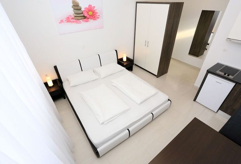 Apartments Villa Visnjik