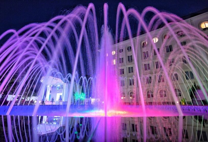 Azimut Hotel Prometey Nebug Tuapse