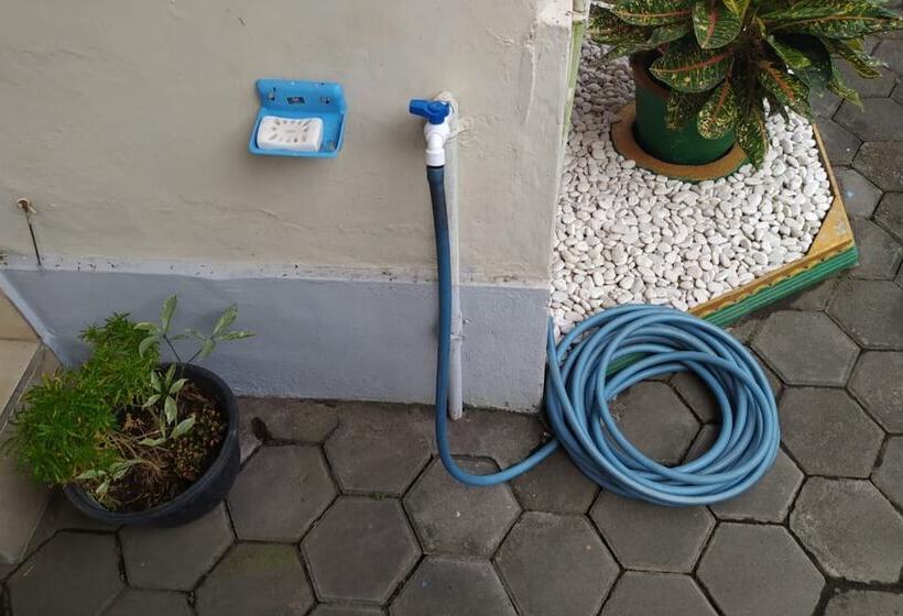 호스텔 Bahagia Sederhana Homestay