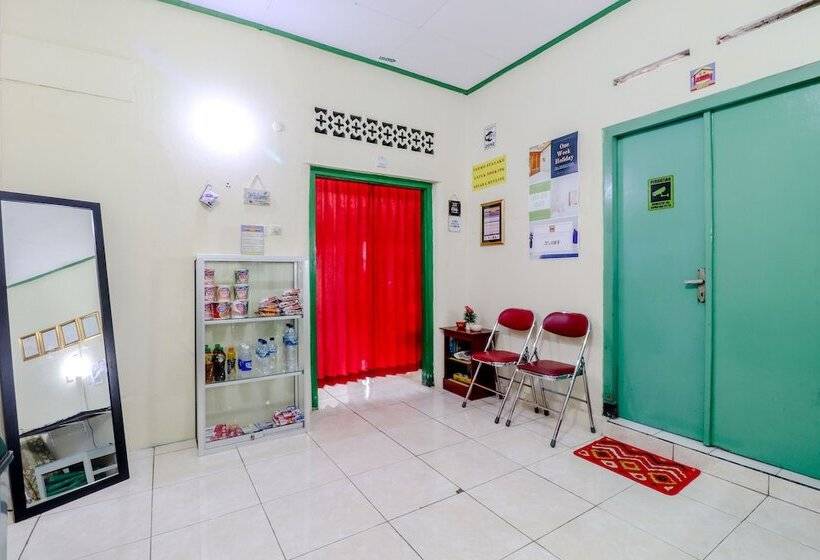 호스텔 Bahagia Sederhana Homestay