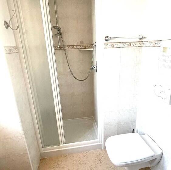 B&b Nest On The Lake