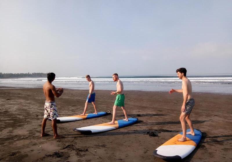 צימר Emir Surfcamp