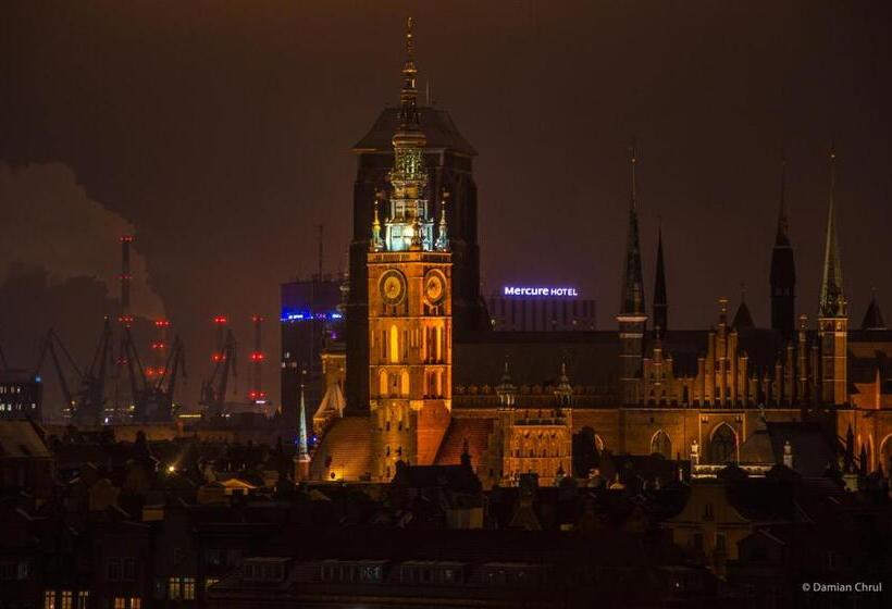 Waterlane Island Hostel&apartments