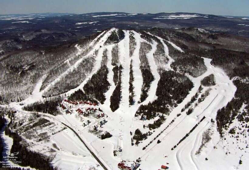 פונדק Auberge Happy Logis