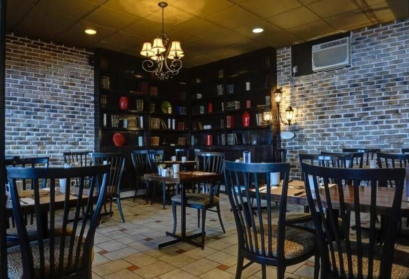 פונדק Auberge Happy Logis