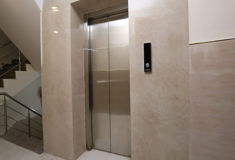 Отель Airway By Oyo Rooms