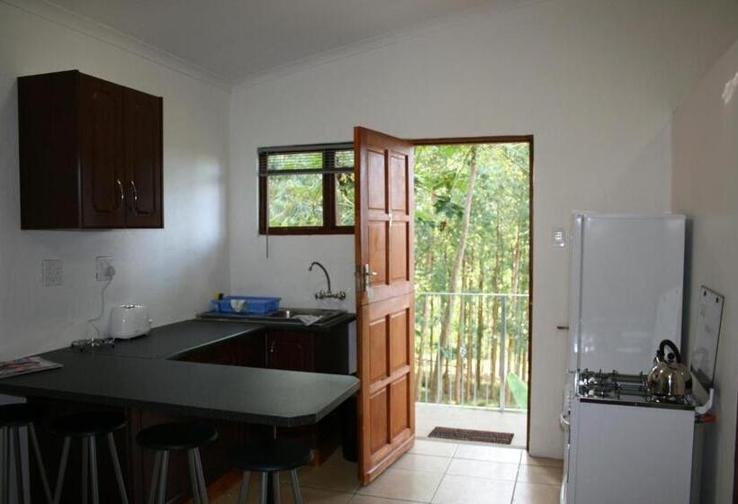 בית מלון כפרי Cheese Farm & Lodge