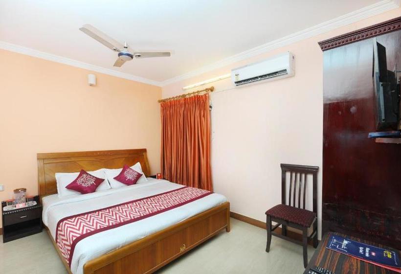 فندق Dreams Manor By Oyo Rooms