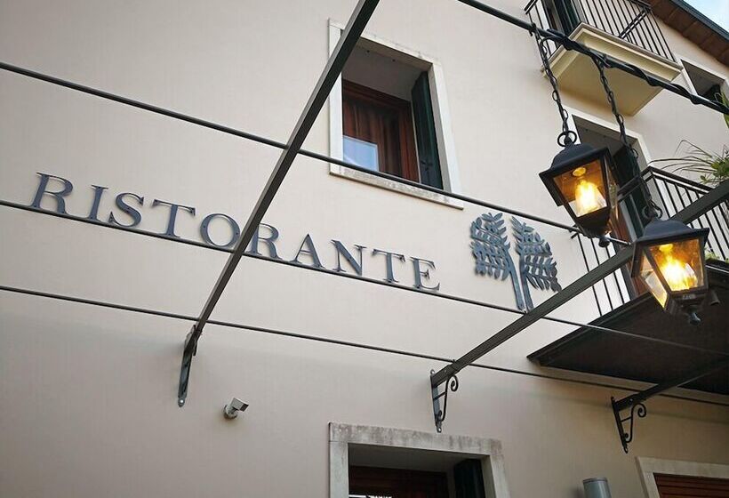 فندق Due Platani