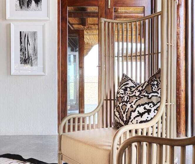 בית מלון כפרי Esiweni Luxury Safari Lodge