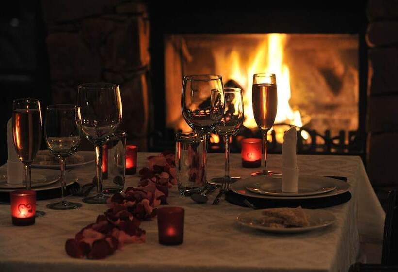 בית מלון כפרי Esiweni Luxury Safari Lodge