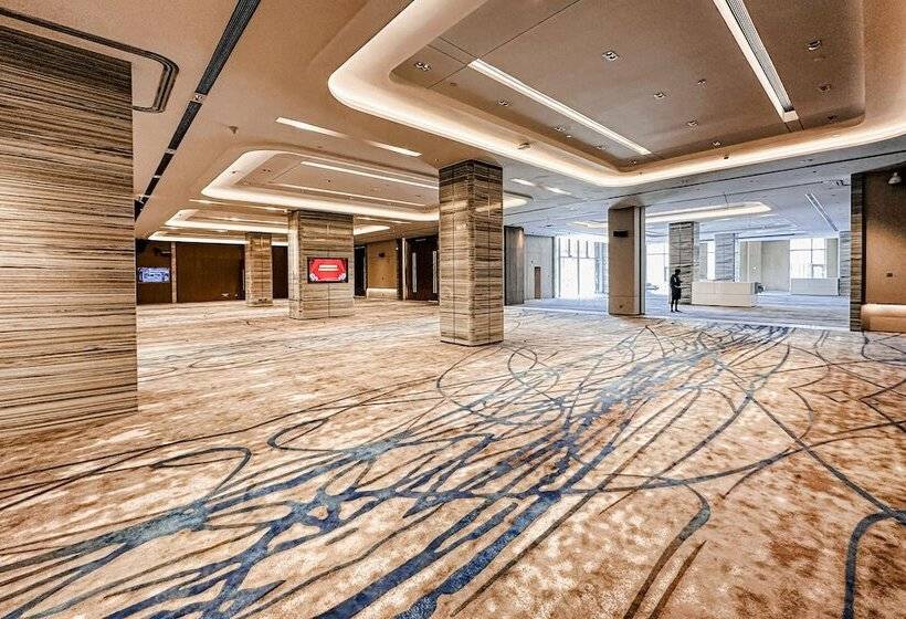 Отель Ethiopian Skylight