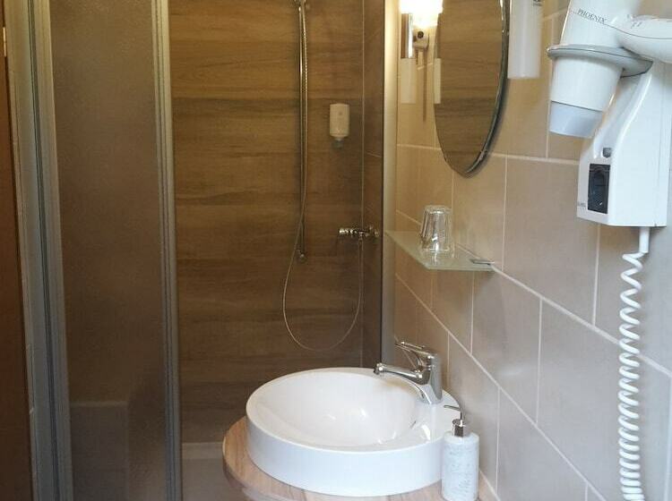 호텔 Fleischerei Schneider