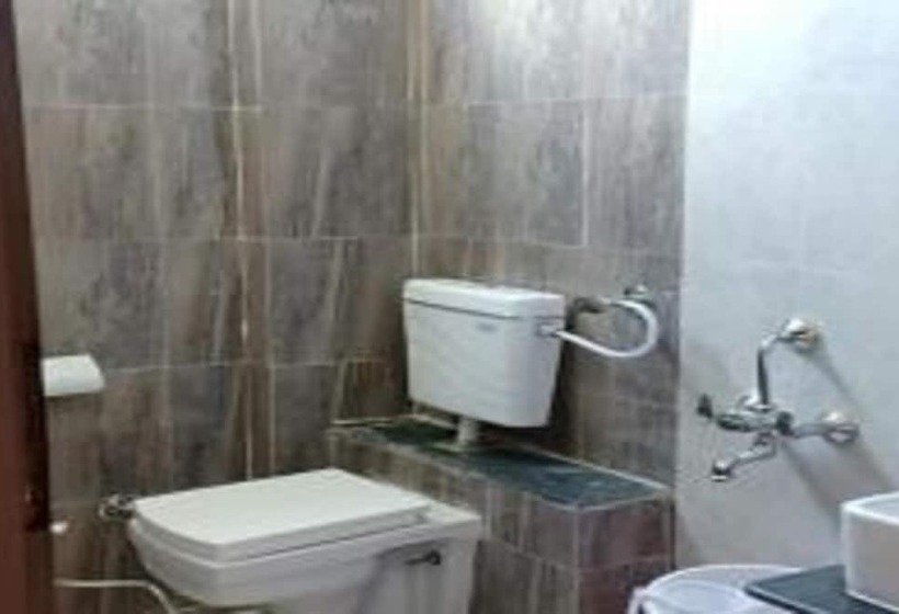 בית מלון כפרי Fun N Food