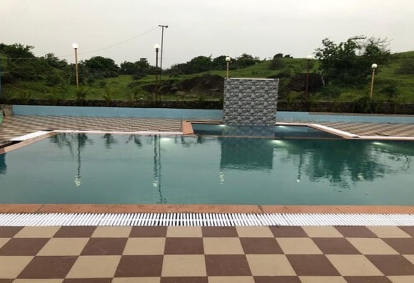 בית מלון כפרי Fun N Food