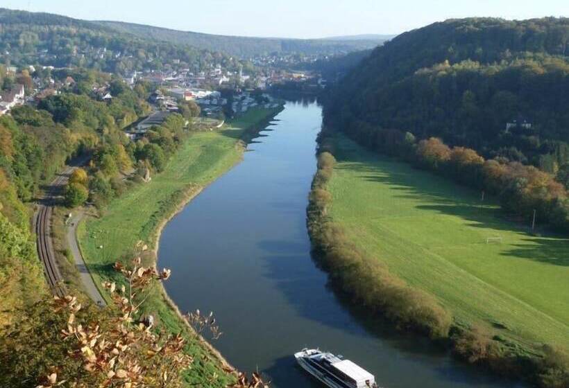 Отель Gasthaus Zum Lindenwirt