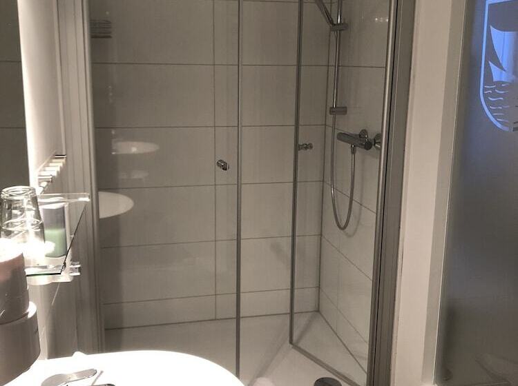 Отель Gasthaus Zum Schwan