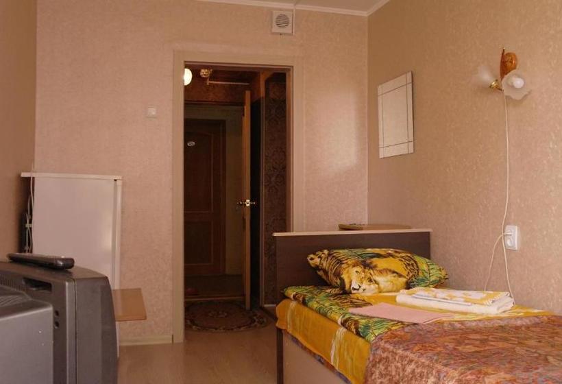 فندق Gostinitsa Turist