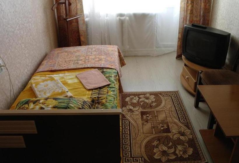 فندق Gostinitsa Turist