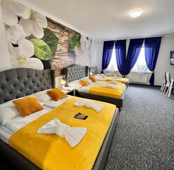 בית מלון כפרי Great Polonia świdnica City Center