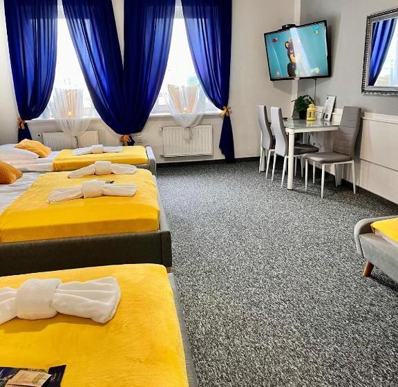 בית מלון כפרי Great Polonia świdnica City Center