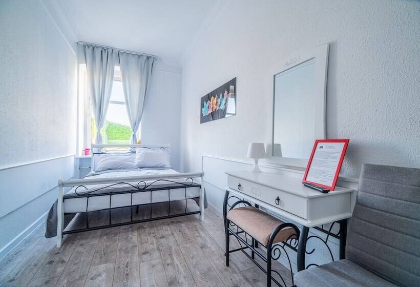 בית מלון כפרי Great Polonia świdnica City Center