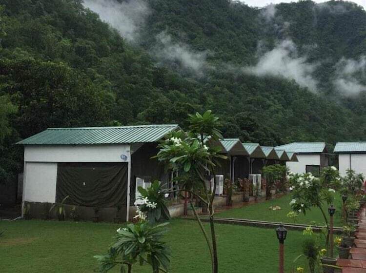 ホテル Gurugram Resort