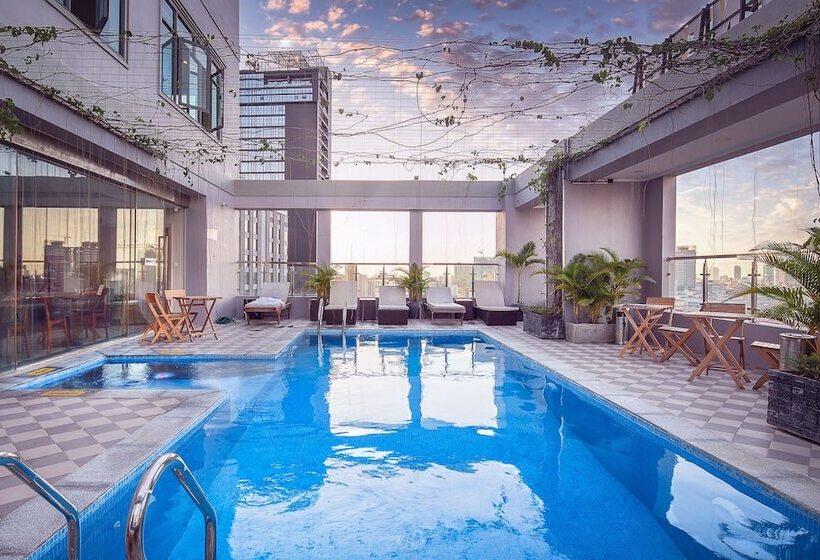 בית מלון כפרי Hm Grand Central