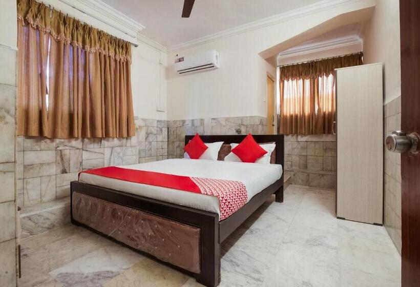Super Hotel O Holiday Rani Gunj Opp Punjab National Bank