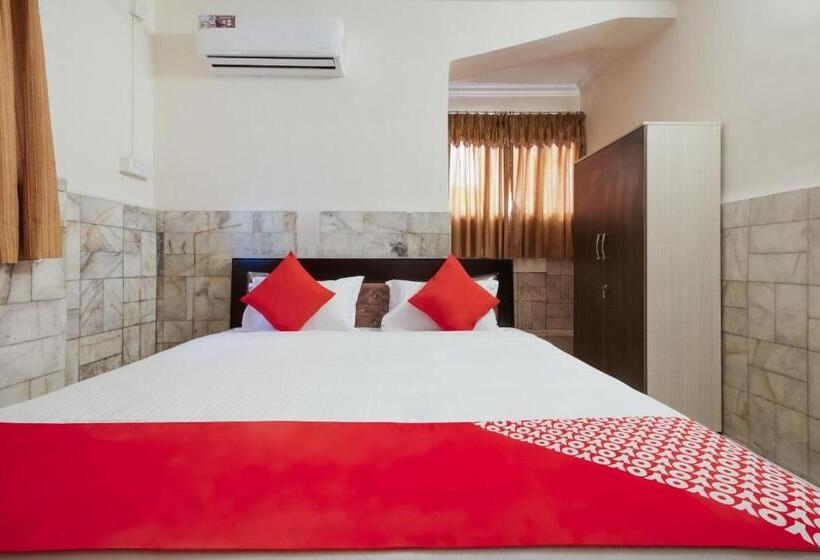 Super Hotel O Holiday Rani Gunj Opp Punjab National Bank