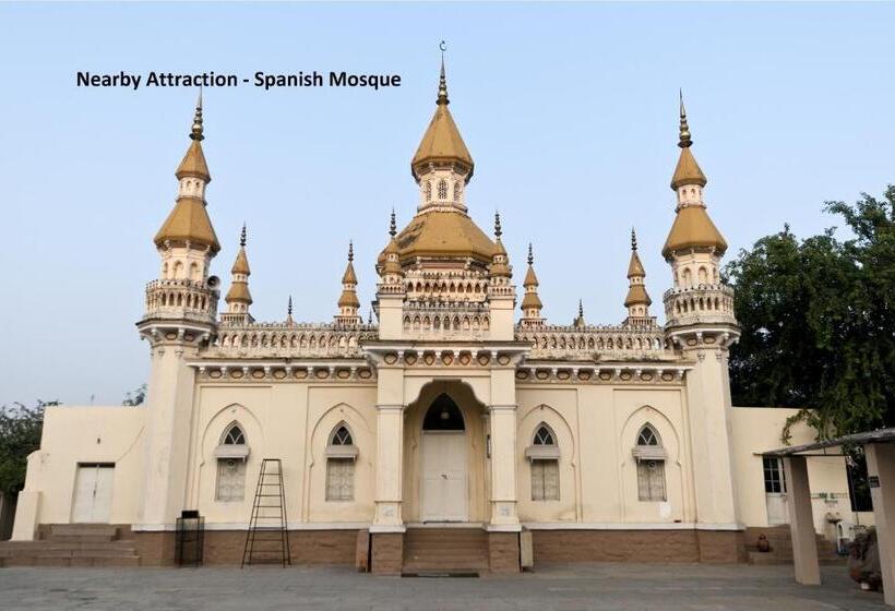 Super Hotel O Holiday Rani Gunj Opp Punjab National Bank