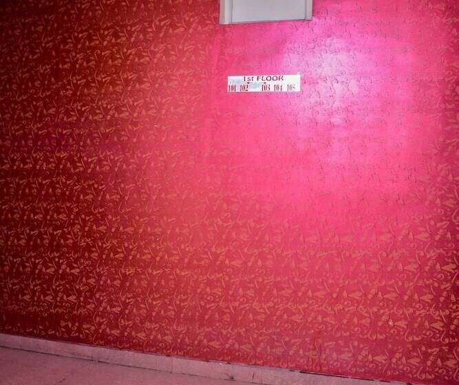 ホテル Jindal Regency