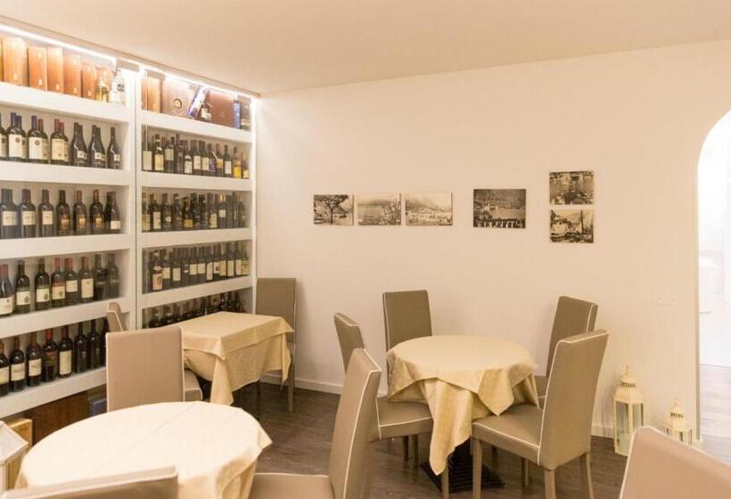 酒店 La Gardenia & Villa Oleandra