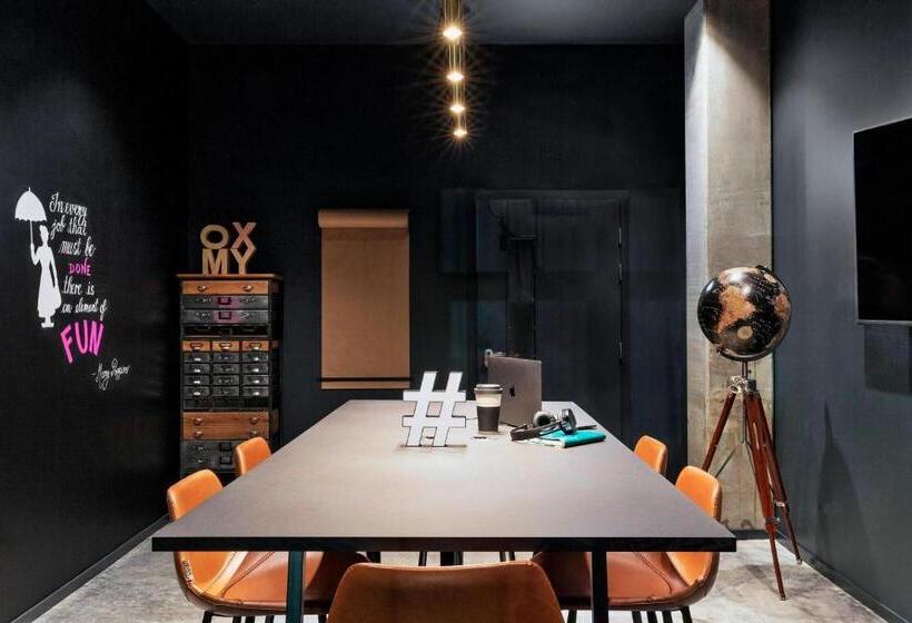 בית מלון כפרי Moxy Copenhagen Sydhavnen