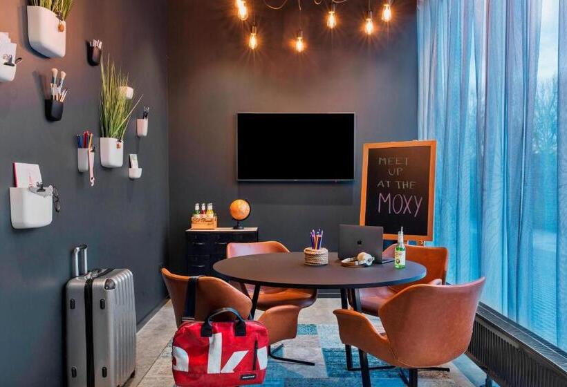 ホテル Moxy Copenhagen Sydhavnen