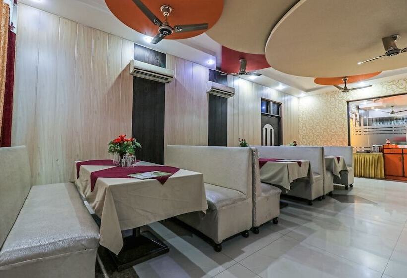 Отель Nestway By Oyo Rooms